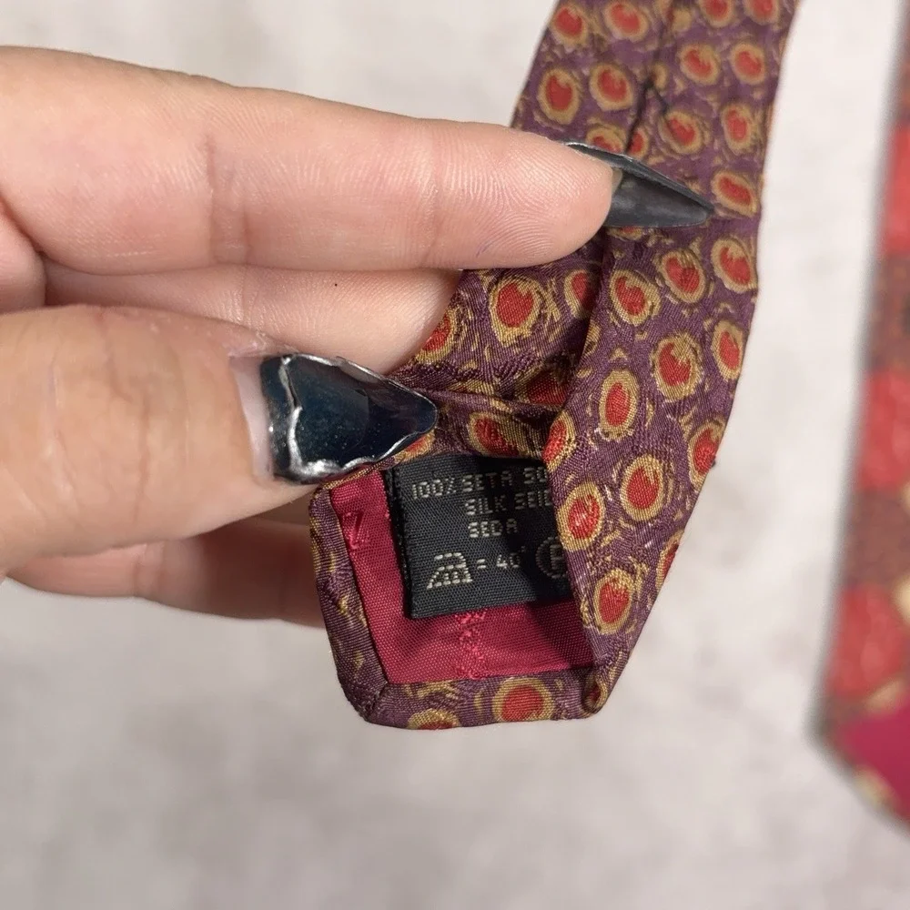 Ermenegildo Zegna Necktie Mens Red Gold Medallion Silk Luxury Italian